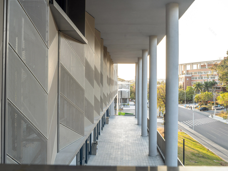 华南农业大学综合体育馆丨中国广州丨华南理工大学建筑设计研究院有限公司-80