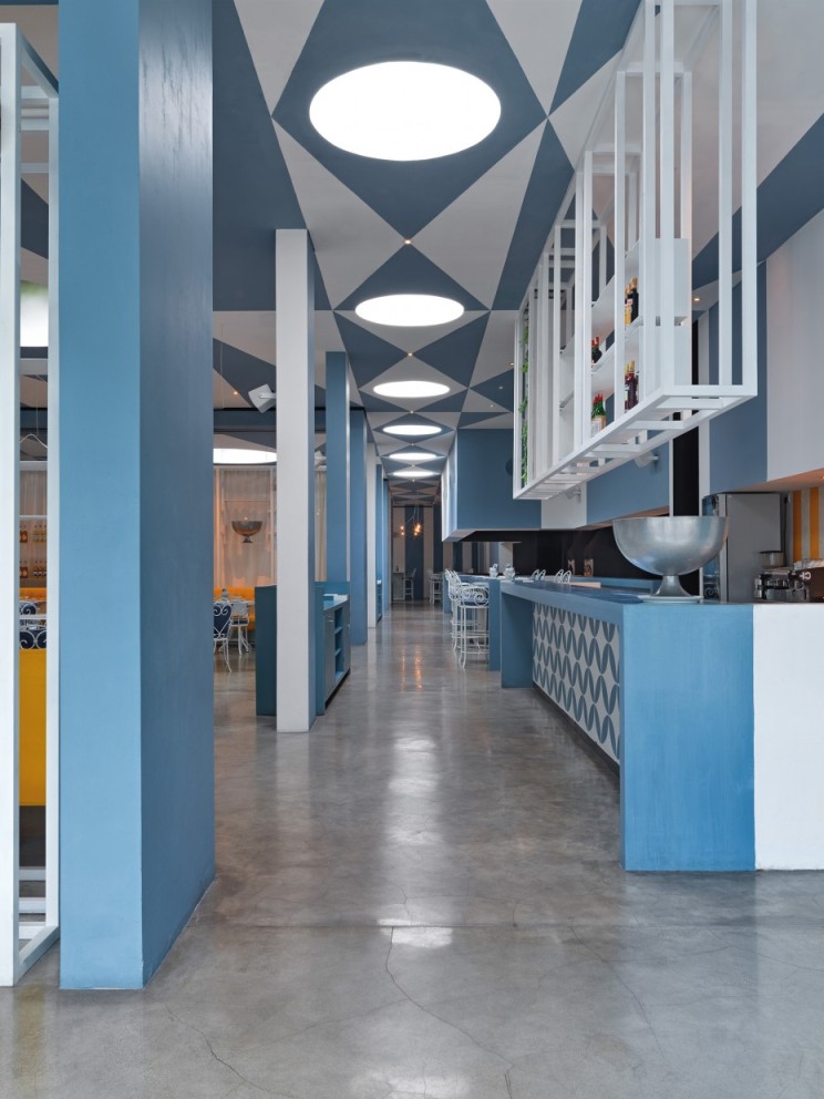 印尼 Da Maria 餐厅  现代餐饮空间诠释水磨石与金属之美-8