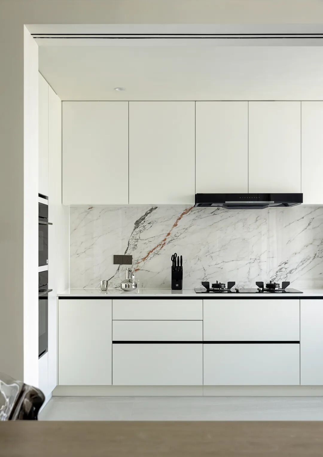 【新作】270㎡江景大平层，白墙如纸江景为画，爱是留白处的落款-33