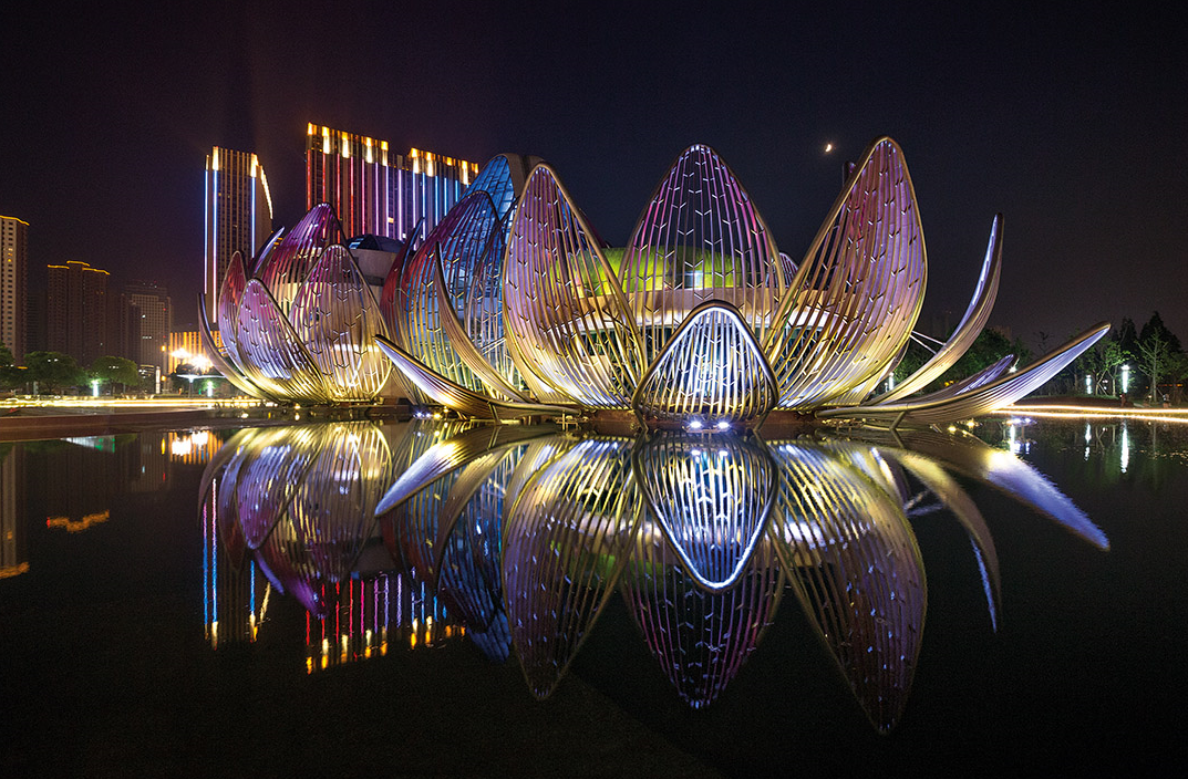 恒大"魔性"足球场 | 建筑大师许家印的"莲花"之梦-50