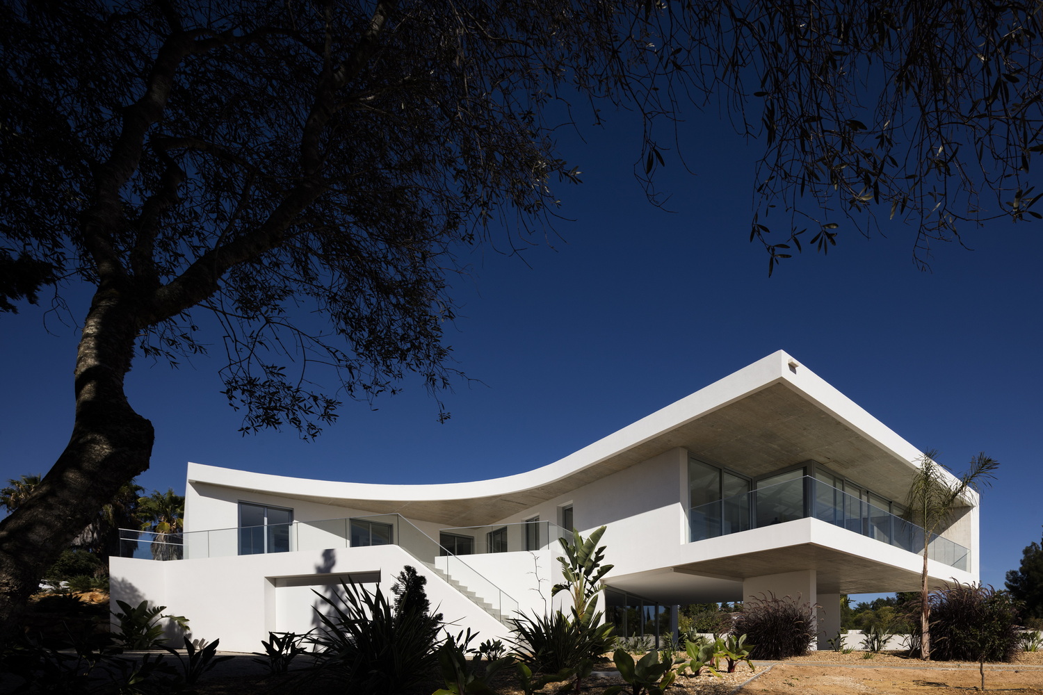 House in Alcalar  Vitor Vilhena Arquitectura-70