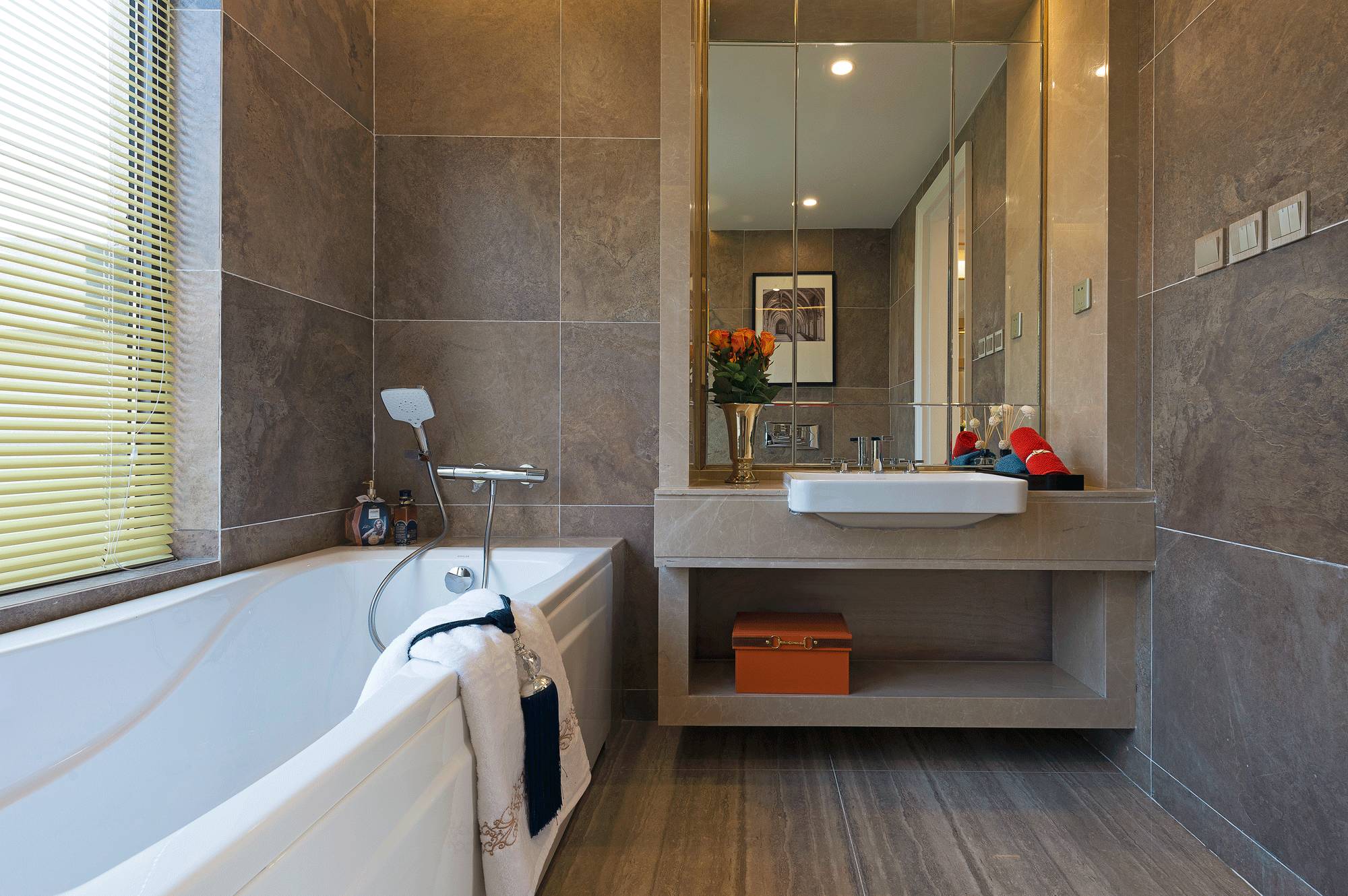 成都 311㎡跃层住宅,演绎现代都市品质生活-20