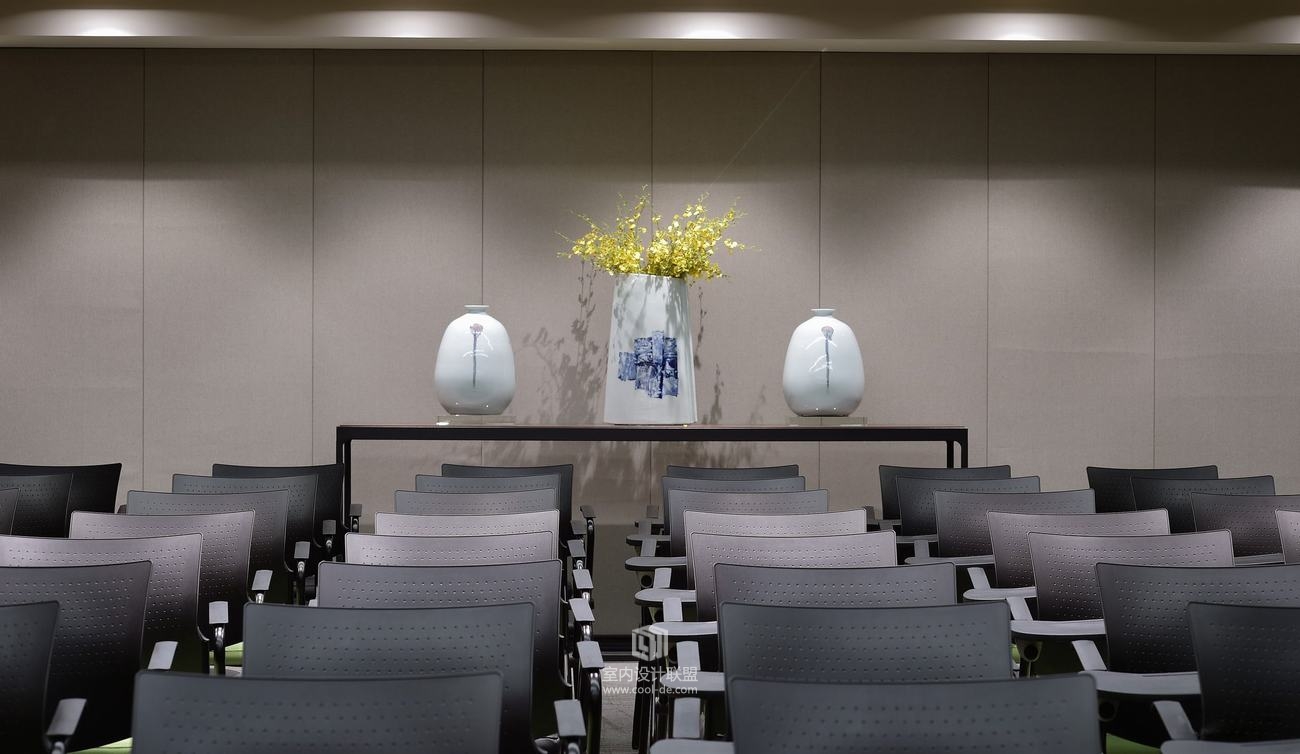 禾易建筑设计--上海某办公楼改造-30