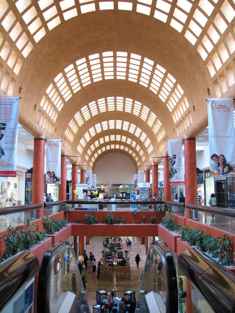 50 周年庆！墨西哥 Plaza Satélite 购物中心再创新高-15