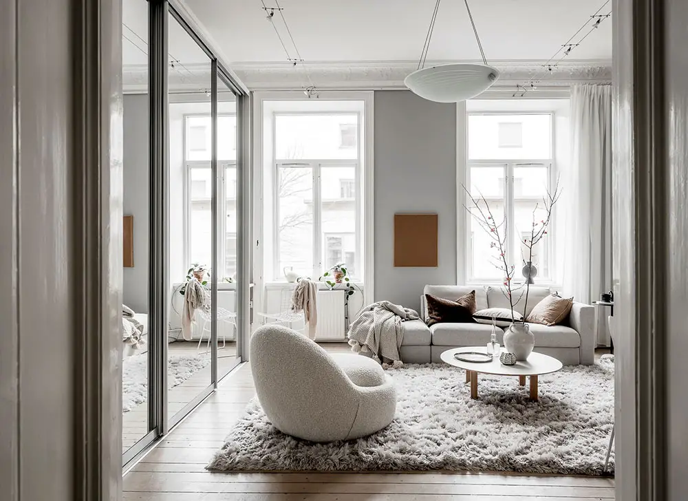 小空间大利用 | 镜子让公寓视觉翻倍-3