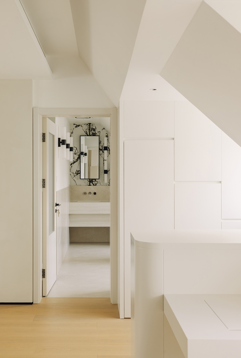 孟莎顶阁楼居所丨中国上海丨栖斯设计-42