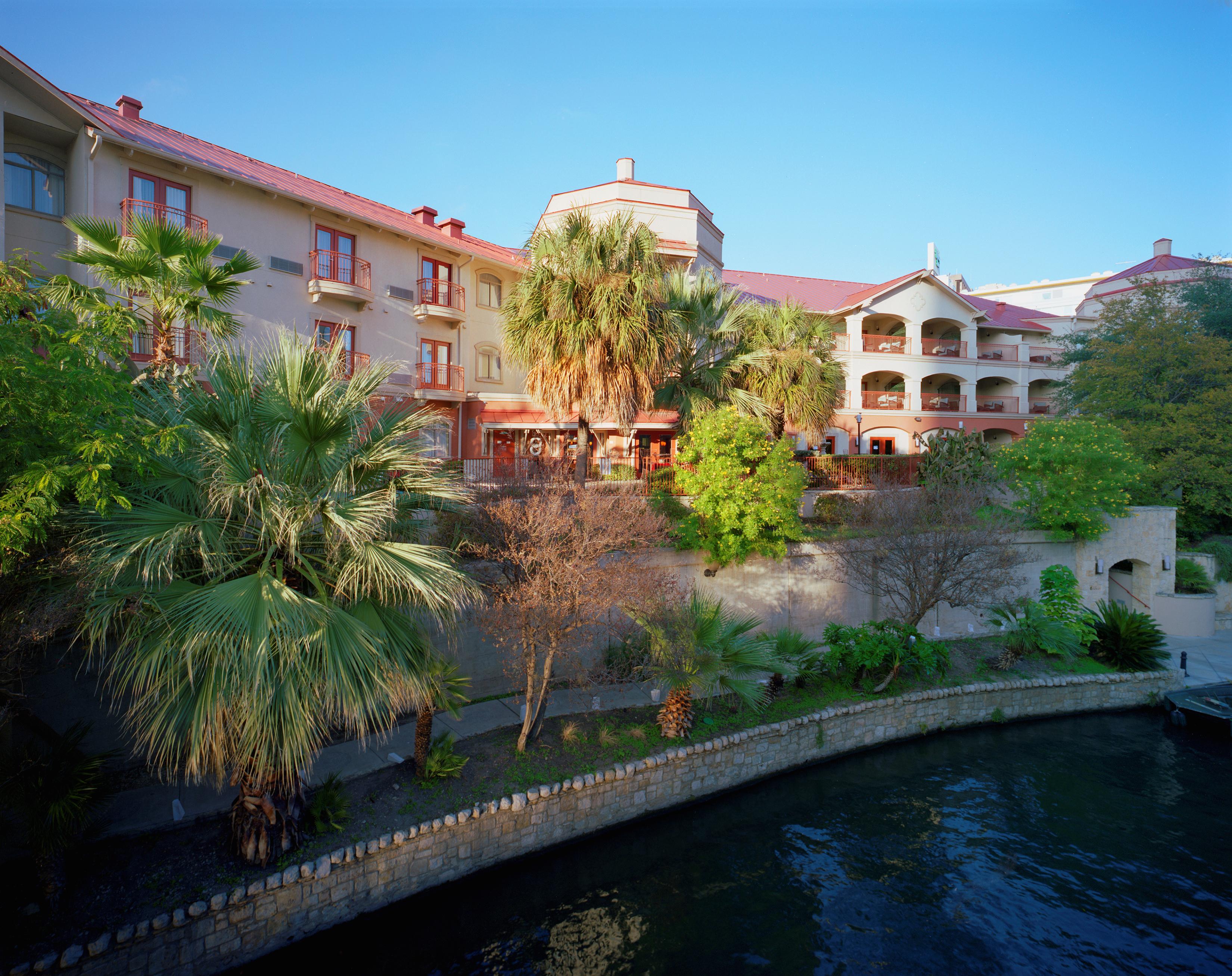 HOTEL INDIGO RIVERWALK AREA-51