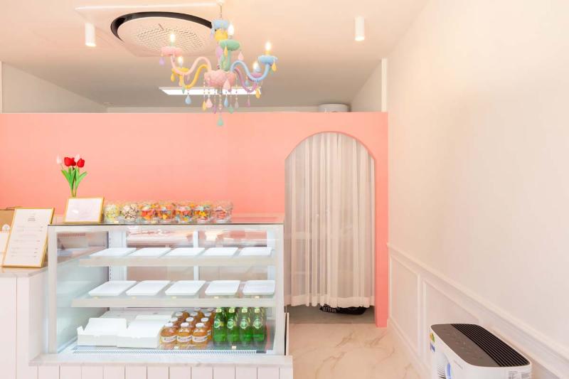 粉色氛围的 10 坪小户型装修设计-12