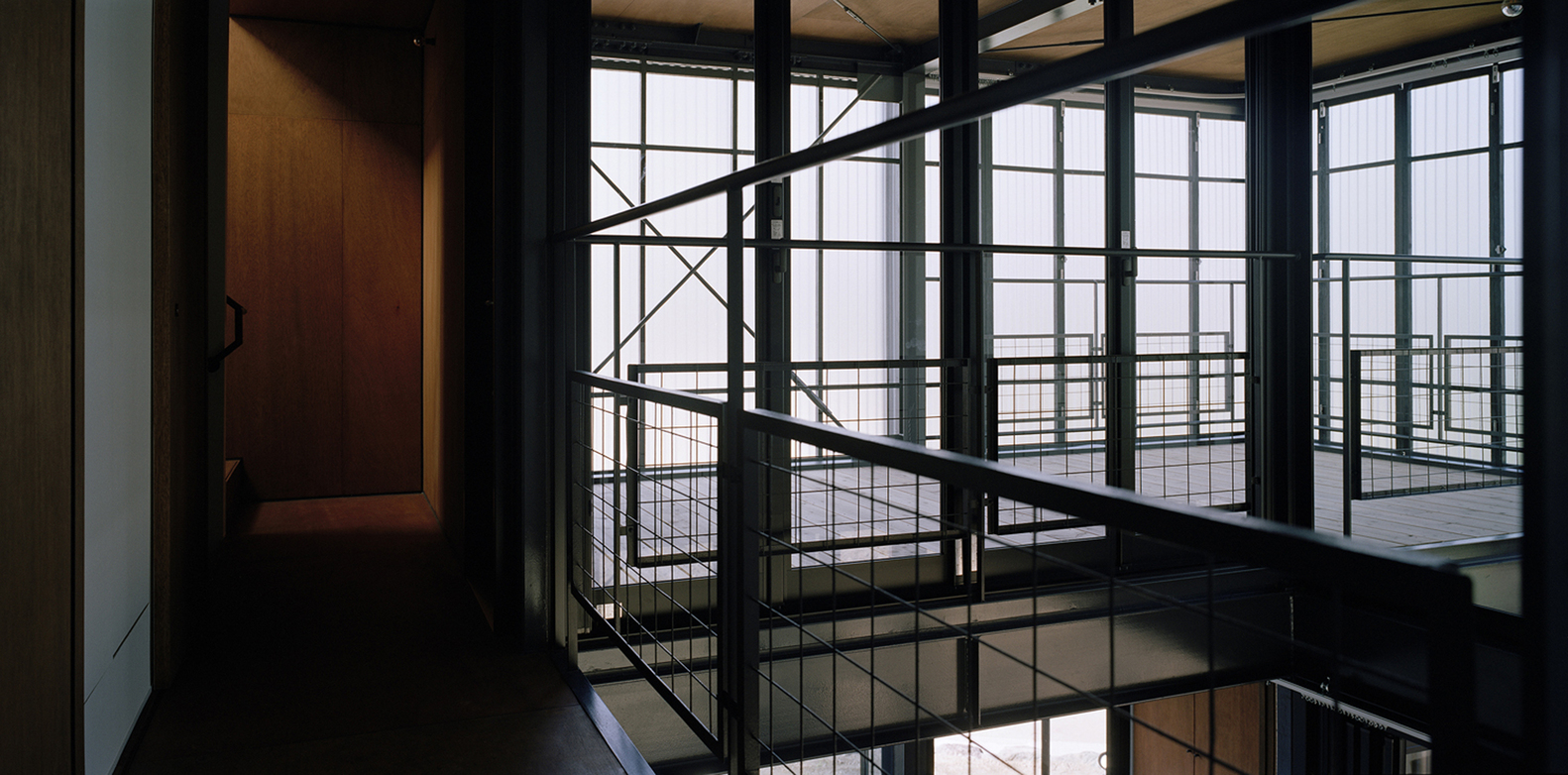 山石武喜打造简约钢构住宅 融入环境与自然共生-41