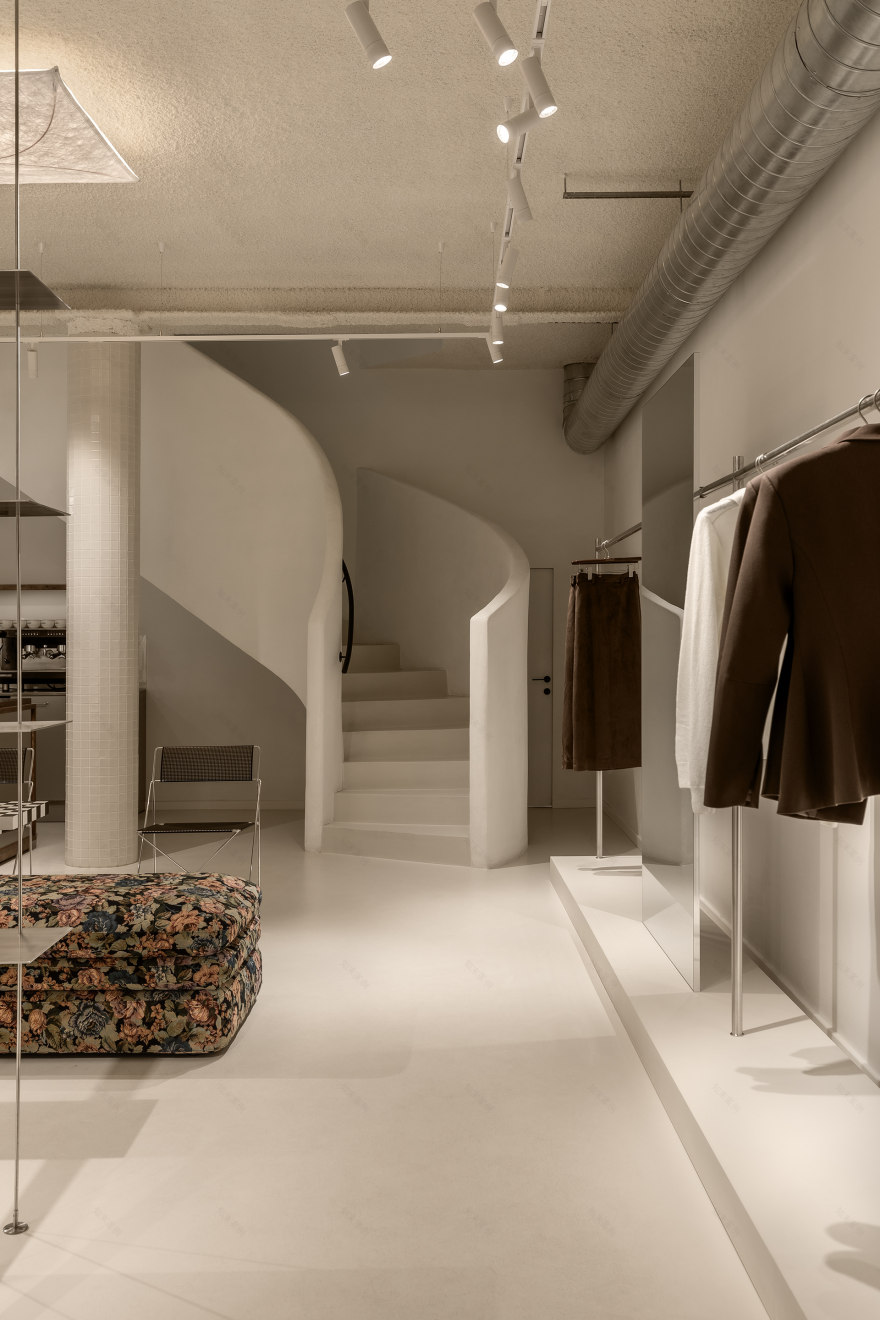 CICI COCO 展厅及咖啡馆丨乌克兰利沃夫-41