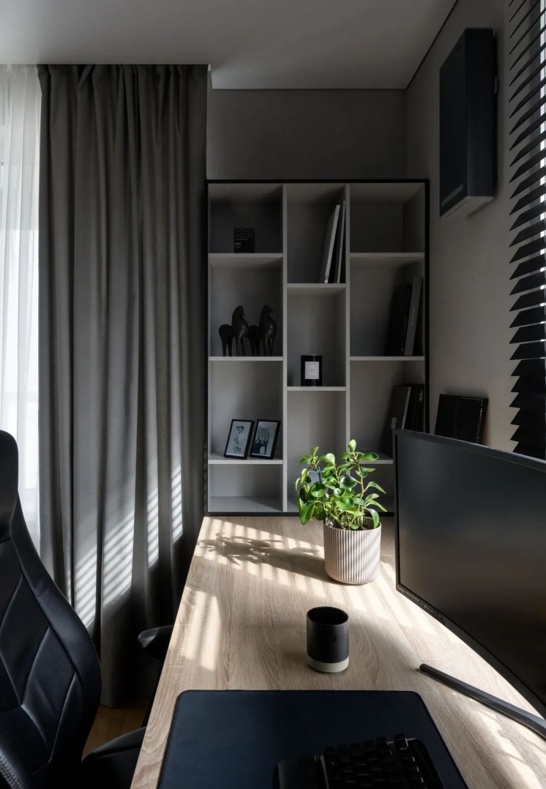 川谷堂 115㎡高级灰设计丨LINES design bureau-48