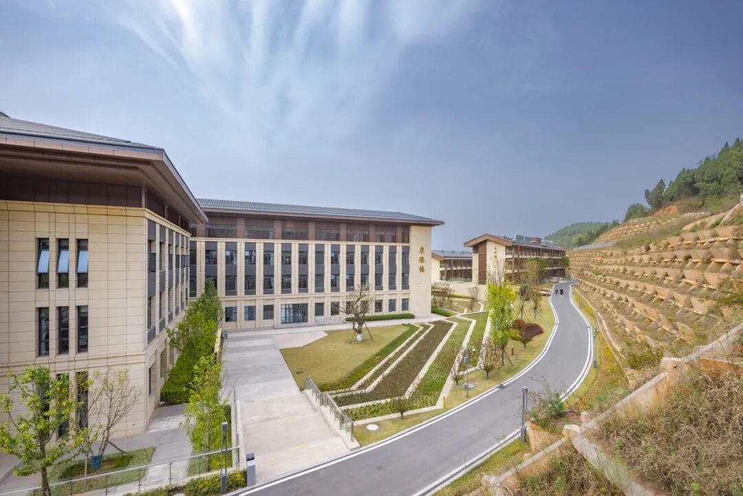 德阳市委党校整体迁建工程丨中国德阳丨四川省建筑设计研究院有限公司SADI设计一院-13