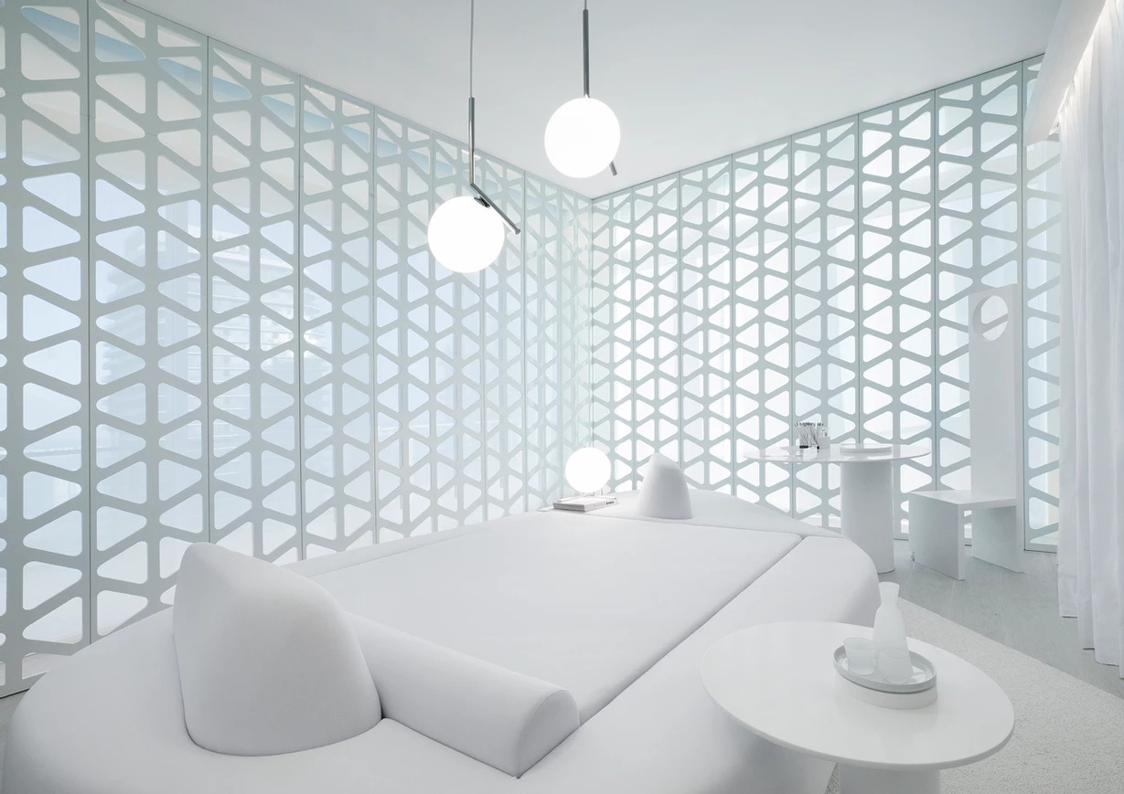 MIAMI WHITE HOTEL Guilherme Torres-0