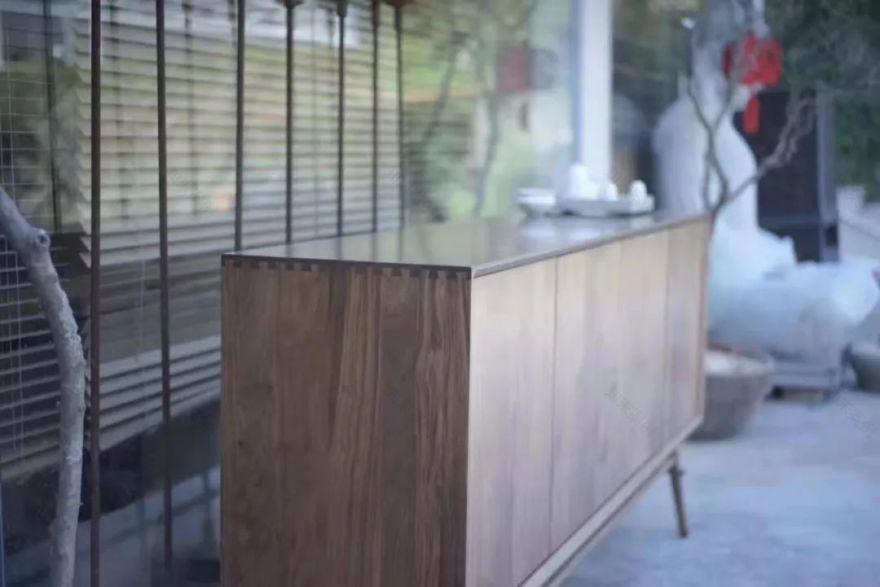 墨问定制款玄关柜 | 低调奢华的黑胡桃木之美-21