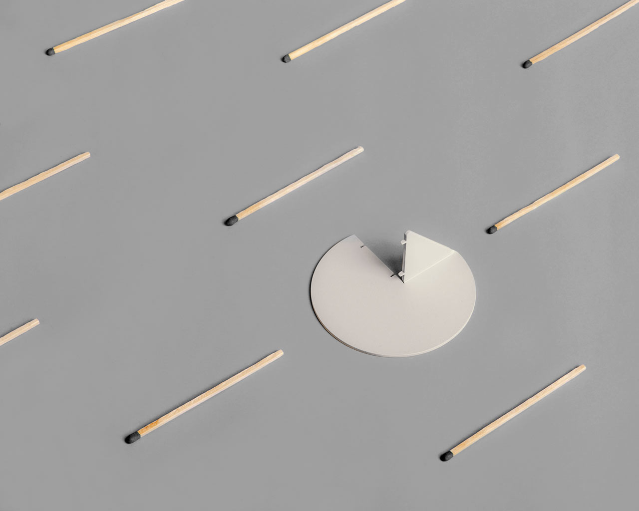 Veleiro Minimalist Candle Holder by Ventura Lab-8