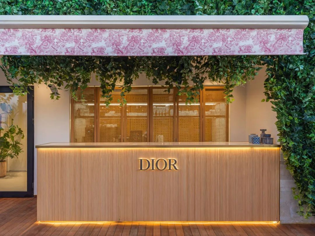 迪奥(Dior)Dioriviera系列场景设计项目丨中国上海-20
