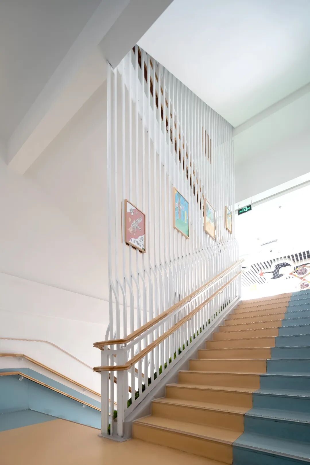 探究老旧幼儿园楼梯间改造设计｜必然空间设计-61