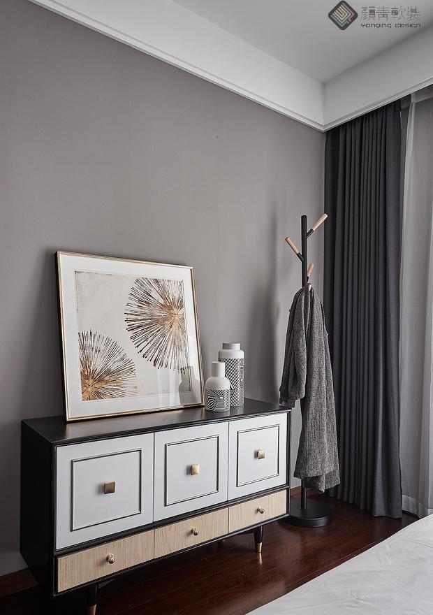 闺蜜共享的温馨空间,自由舒适的灰色调设计-22