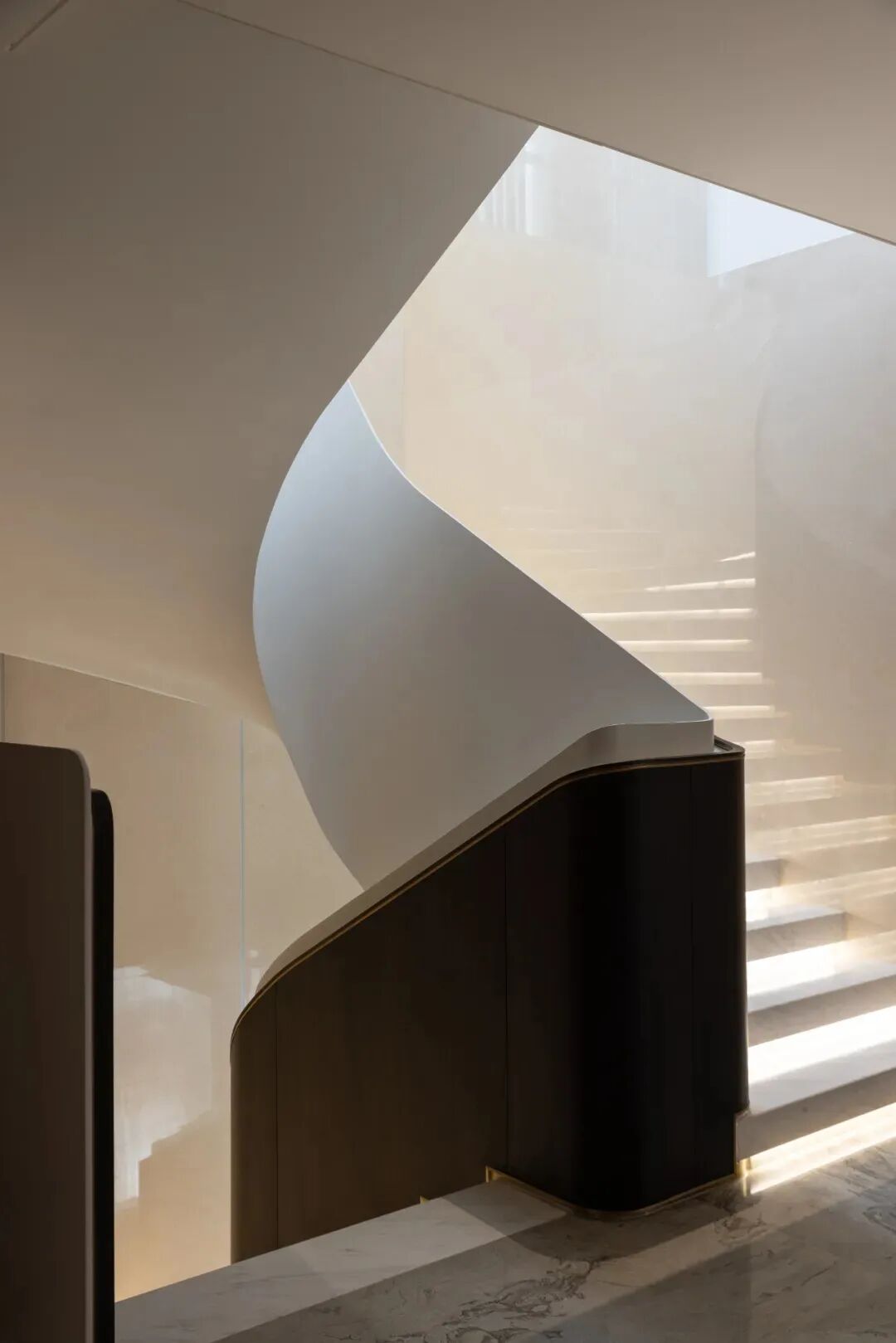 世茂摩天城1500㎡极简豪宅丨中国泉州丨磐之石设计（厦门）-80