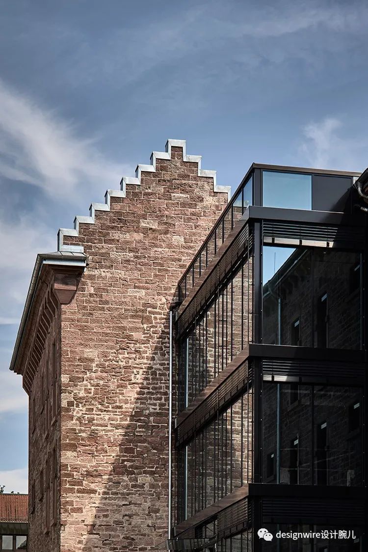 法国 Treca x 5 家艺术酒店 | 至简则可安睡-132