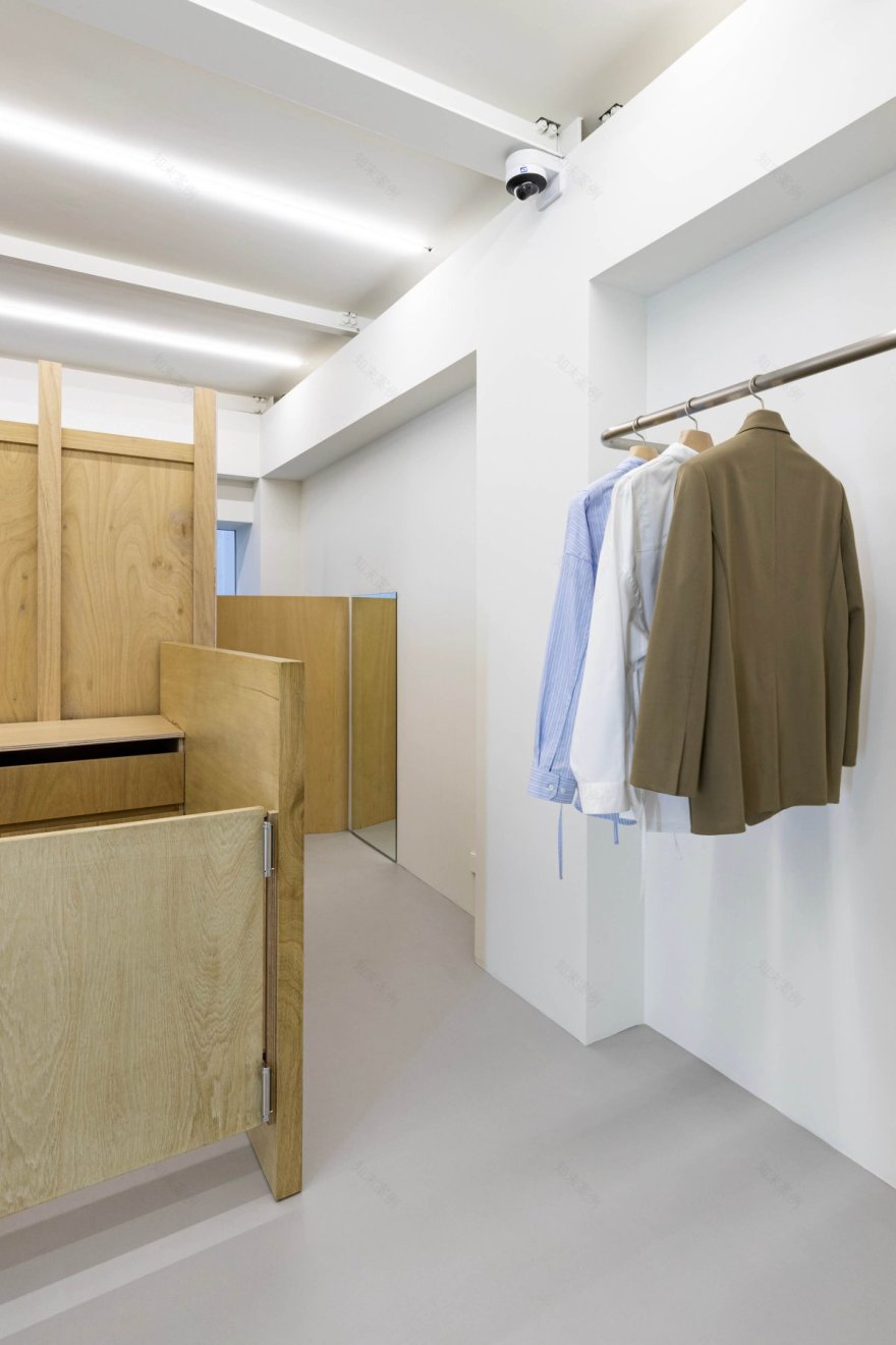 Blur Flagship Store_files丨Studio Unravels-1