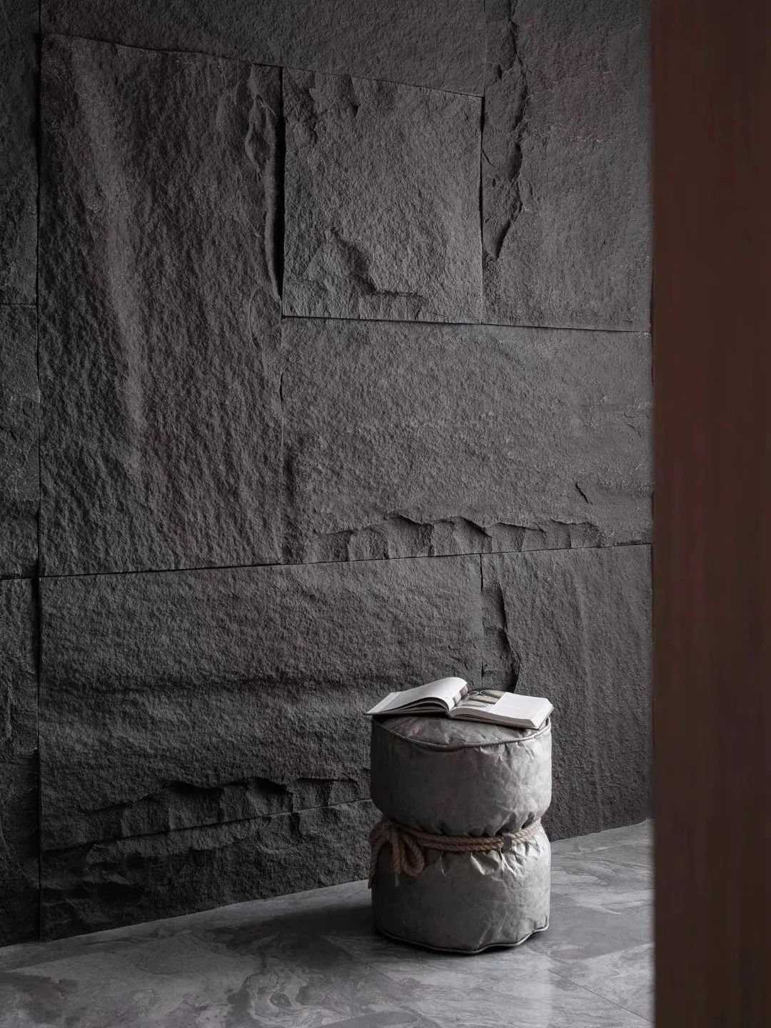 PU 石的跨界应用 · 打造轻巧质感空间-2