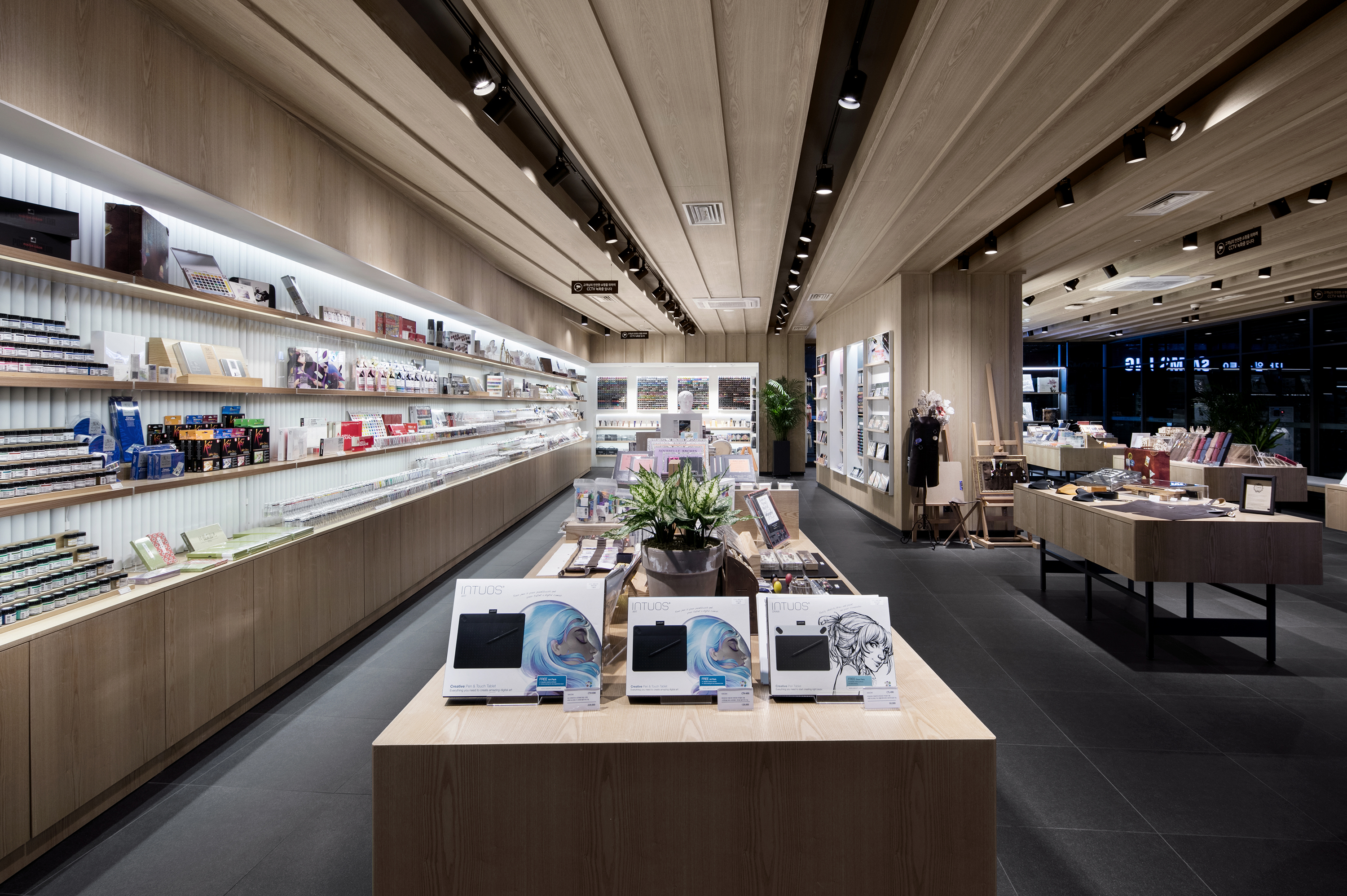 韩国 | KYOBO & HOTTRACKS | 商城 | 2017 | WGNB-17