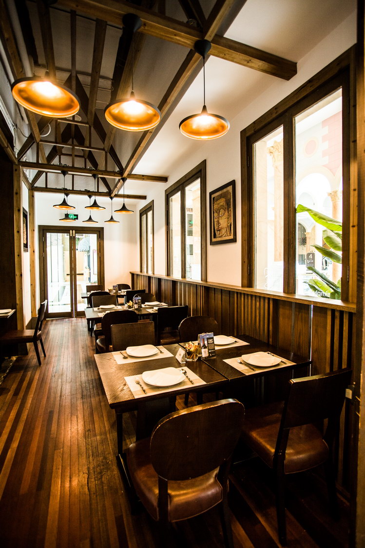 无预算下的泰国风情空间设计-21