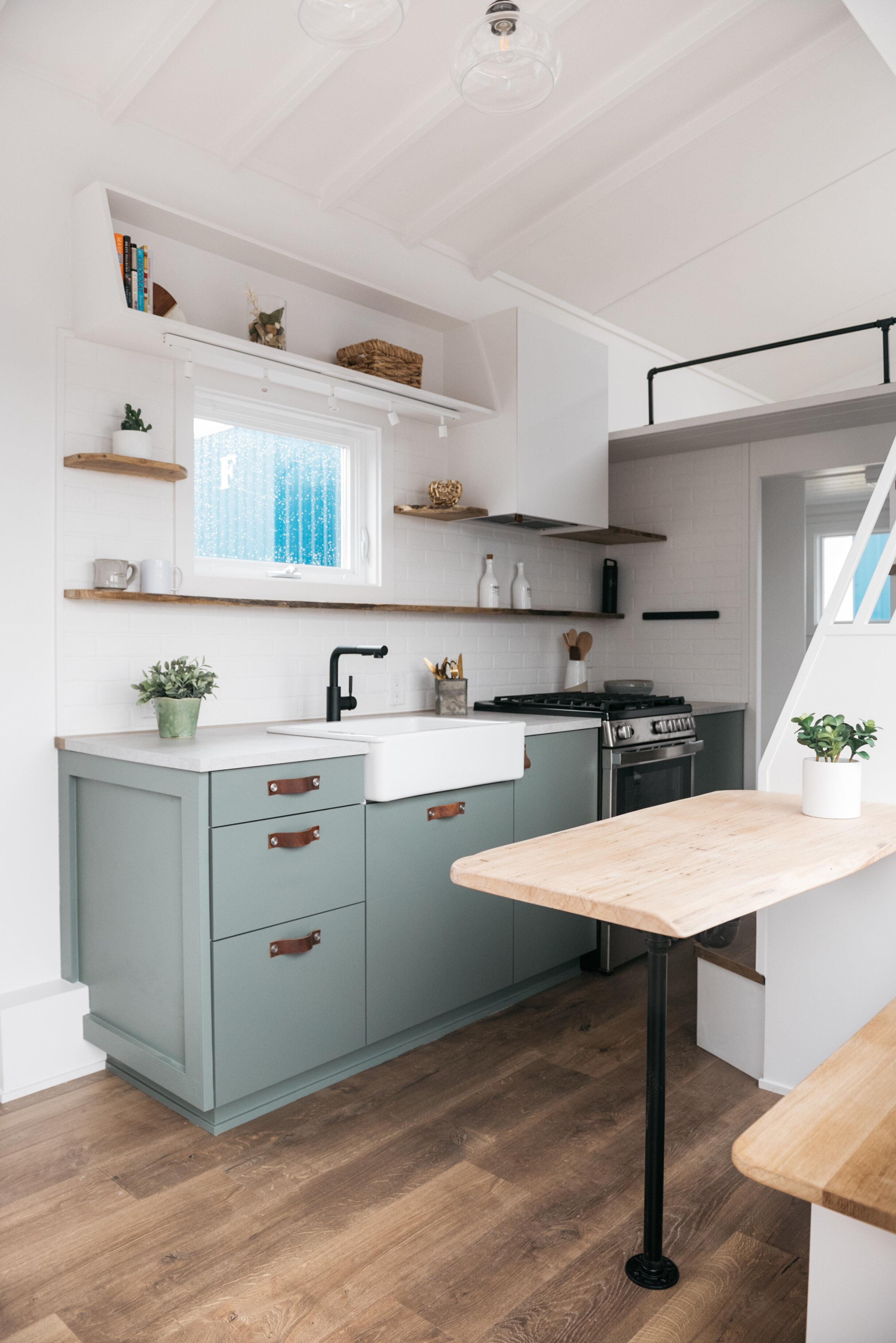 卡塔利娜·手工制表工艺-8