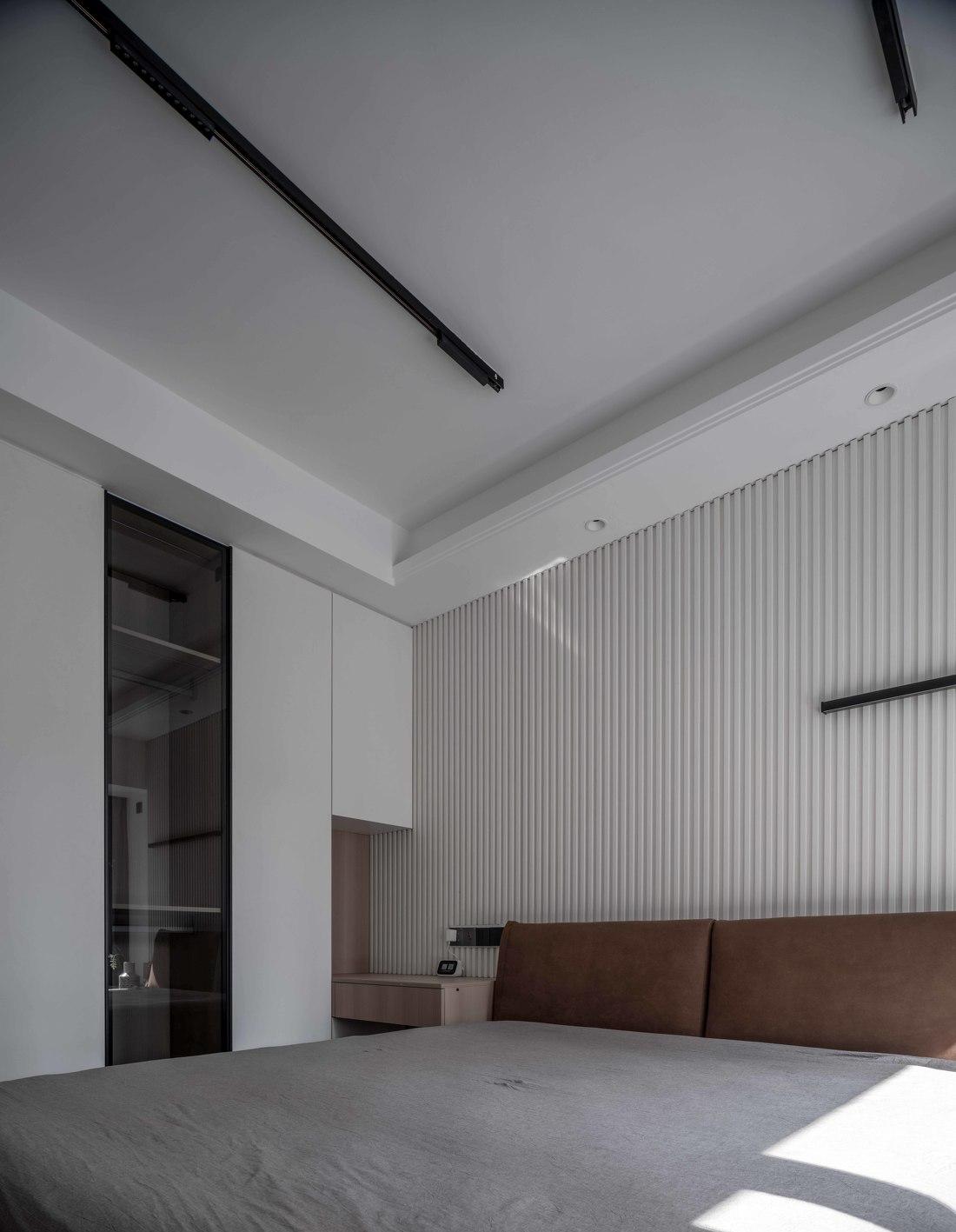 地升幕布++旋转餐桌·116m²精装房改造丨中国广州丨吴思昊-61