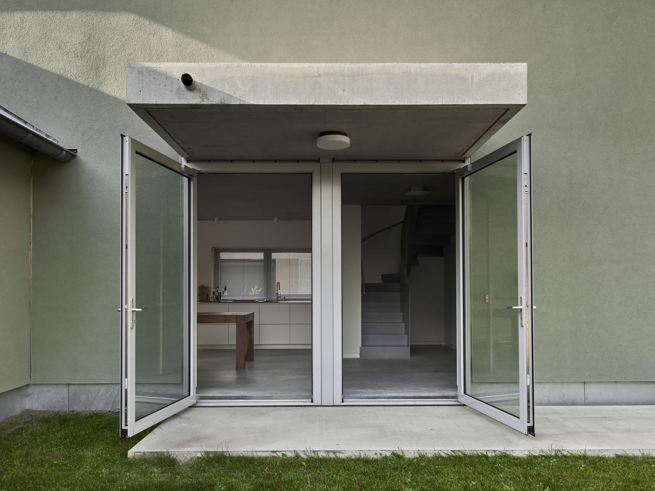 荷兰 Enschede 的绿色别墅丨Groothuijse de Boer architecten-17