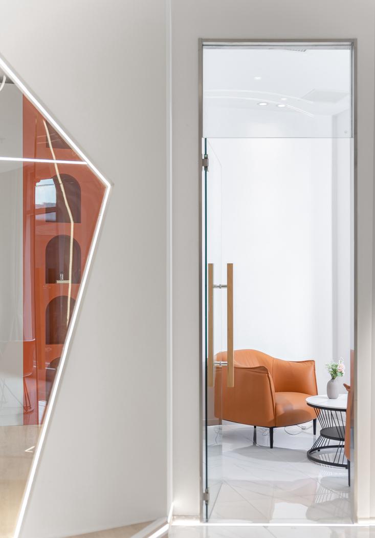 未来科技感高端美容院设计丨研筑国际设计-16