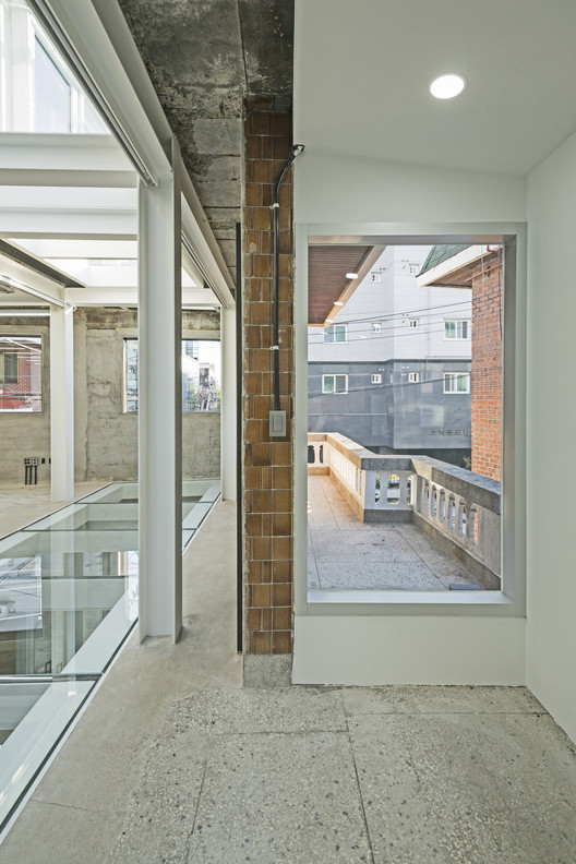 Dots 设计公司总部-18