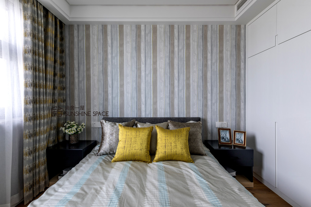 钱塘江畔的现代轻奢之家-48