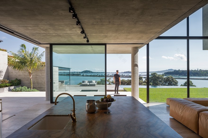 Massive Concrete Home on a Cliff Above Hobson Bay-0