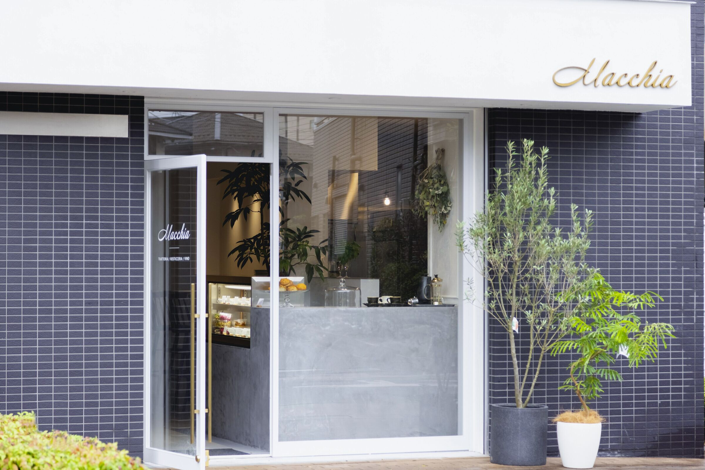 日本小镇的意大利风情——"Macchia"餐厅设计-18