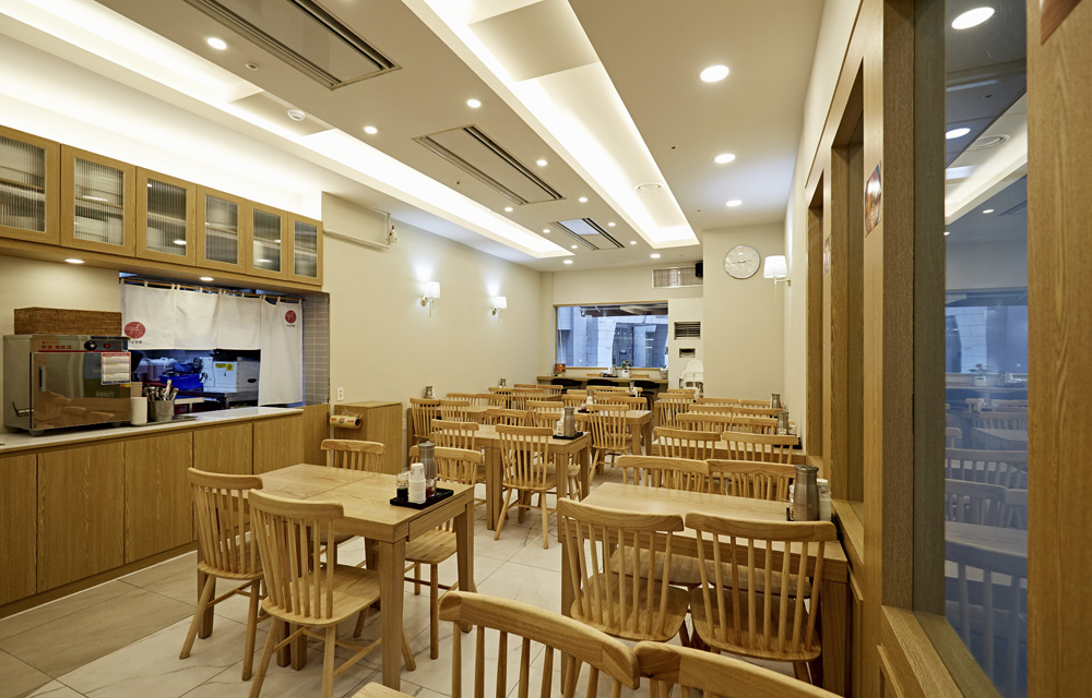 极简白橡木，17 平米小空间的大设计-6