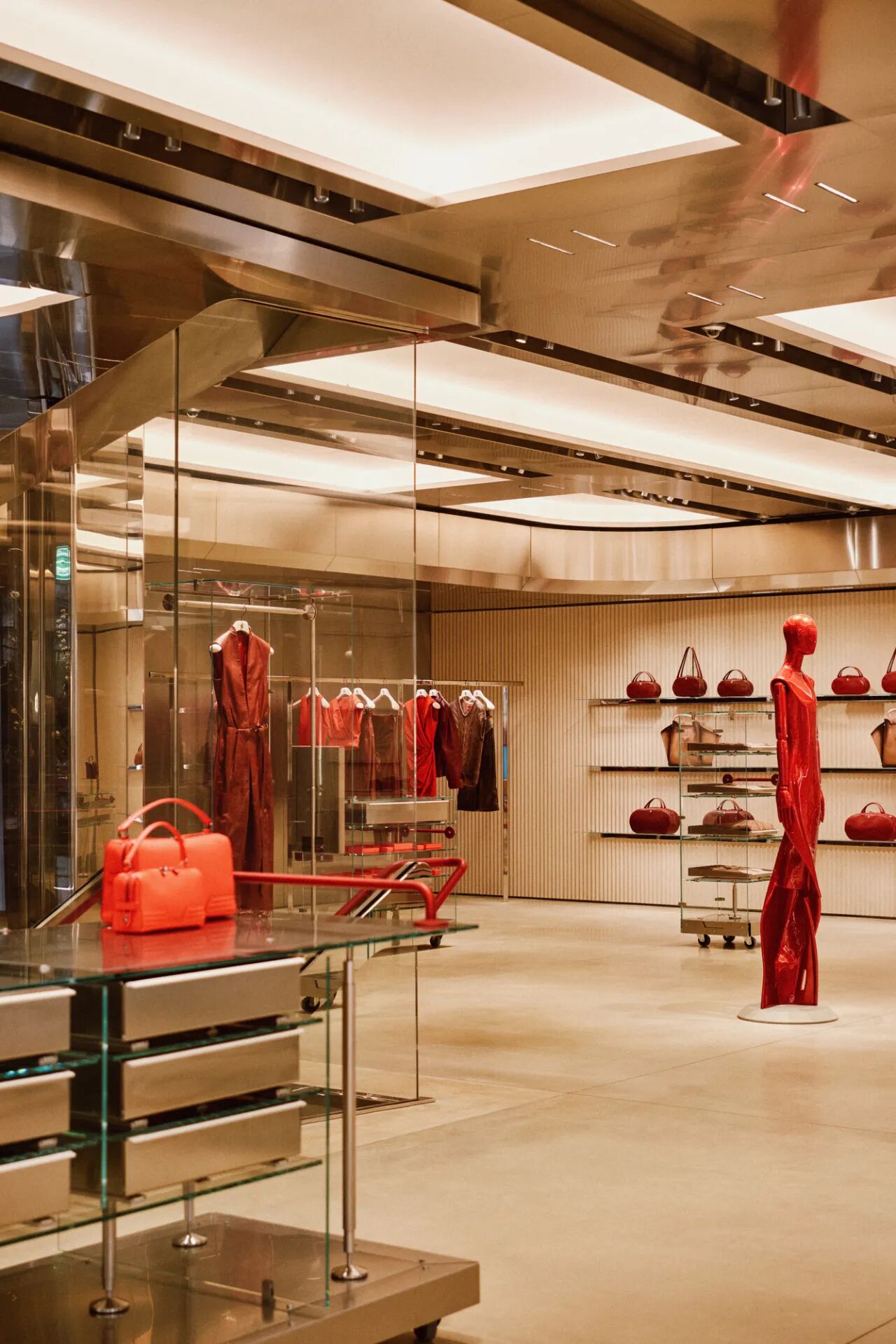 法拉利伦敦旗舰店丨英国伦敦丨Ferrari Style创意总监等三方合作-32
