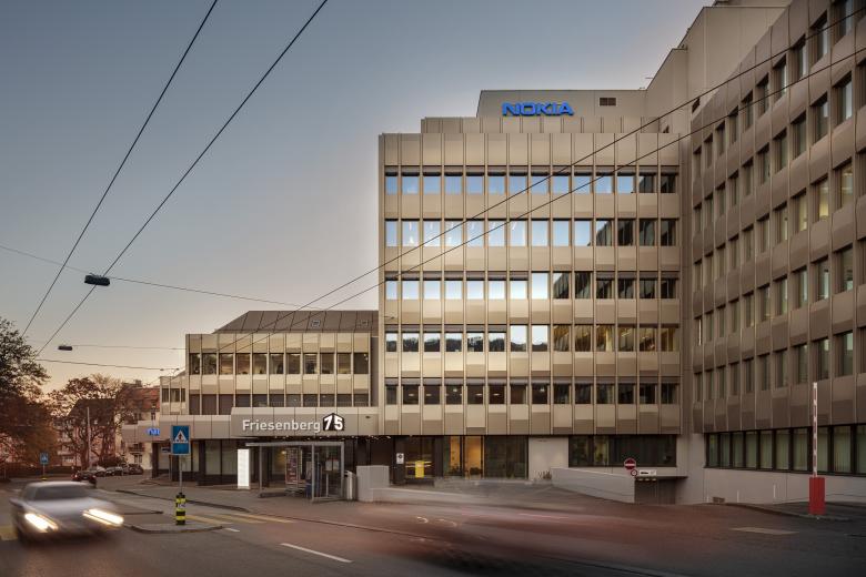 TK Architekten丨Erneuerung Fassade Bürohaus Friesenberg丨瑞士-1