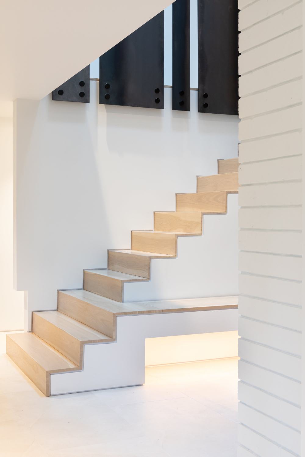 加拿大北温哥华伯克利小屋翻新丨加拿大温哥华丨RSAAW-23