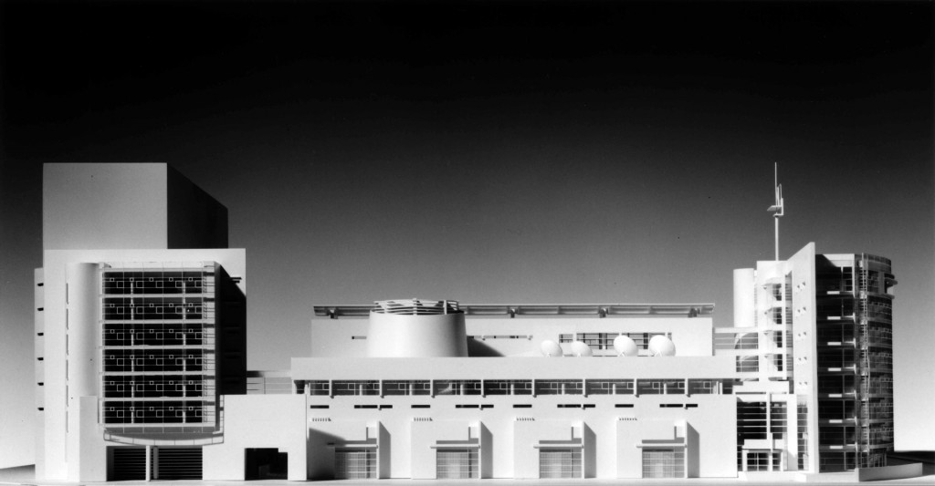 Canal  Headquarters Richard Meier-16