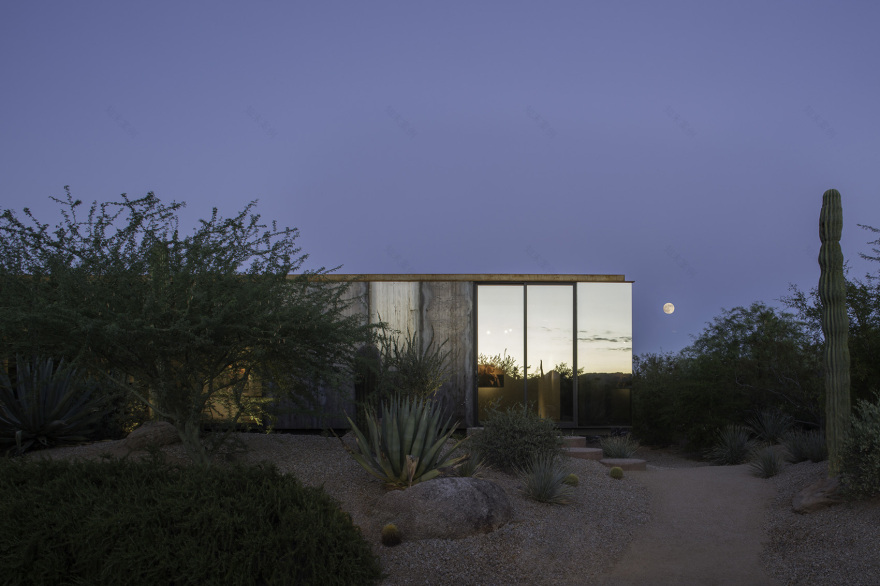“沙漠”里的小画室,美国亚利桑那州 / Chen + Suchart Studio, LLC-3