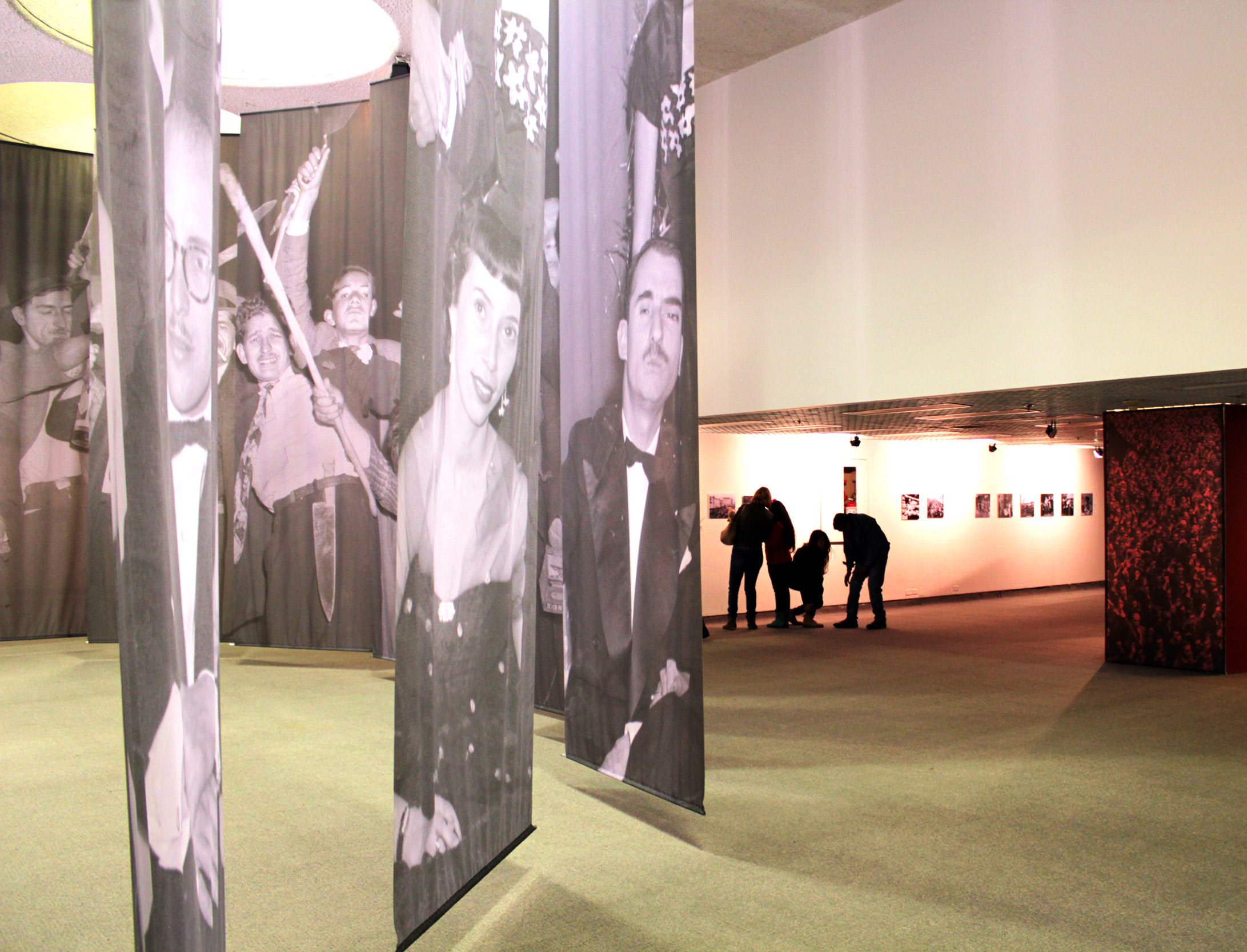 Sady Gonzalez 摄影展-11