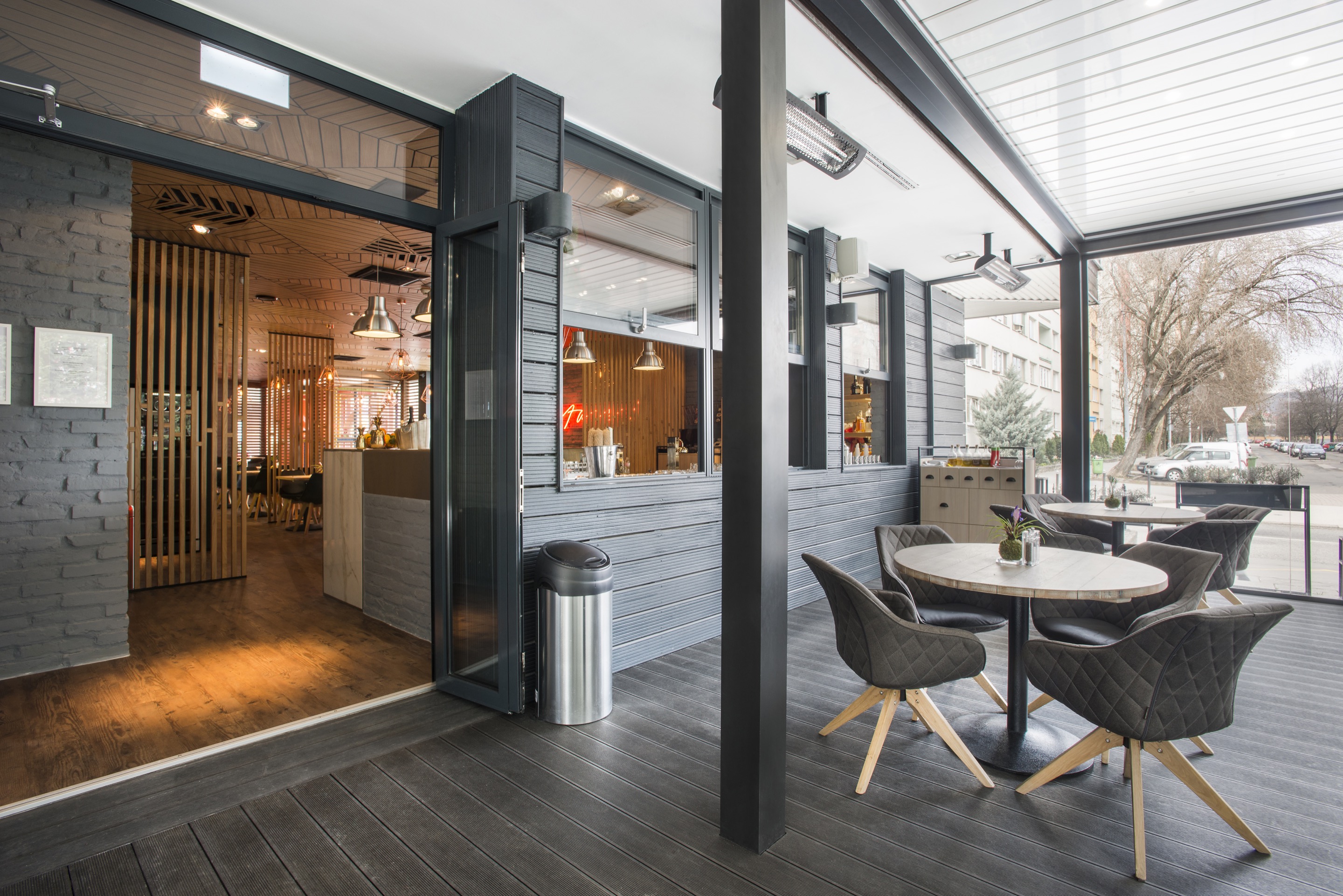 Don Pepe Menyecske 餐厅设计-29