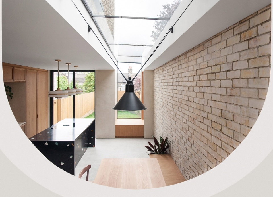 伦敦 Glyn 住宅野兽派风格改造-22