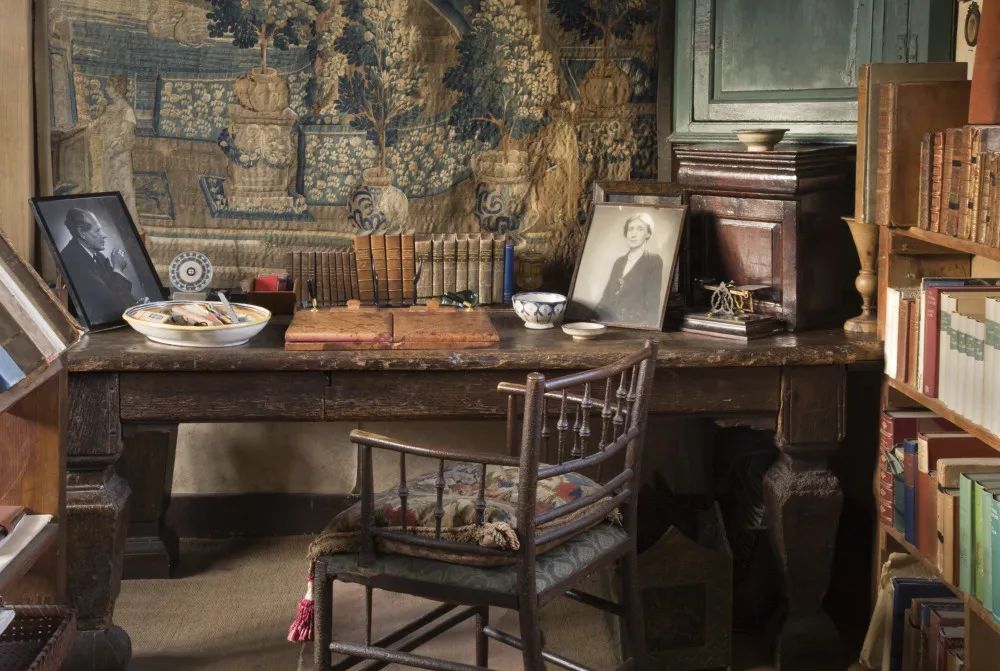 一个设计，一个栽种，夫妻协力打造的复古花园-48