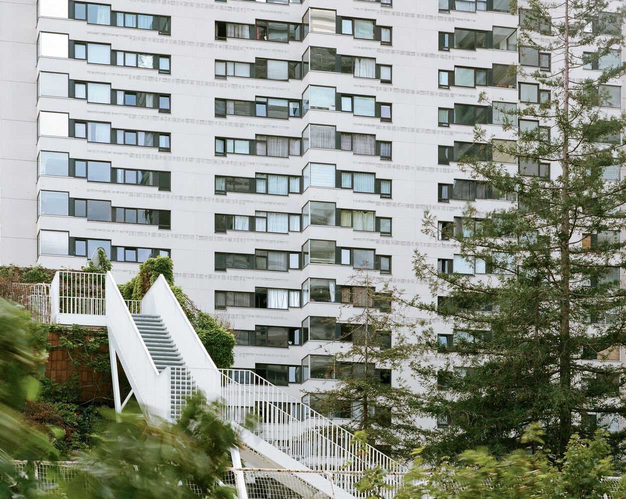 法国贝尔维迪尔楼梯丨贝特朗·塔凯建筑公司-20