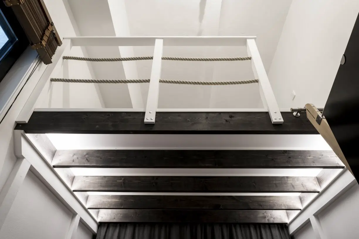 瑞典工业风公寓 | 湖畔旧厂房的华丽转身-14