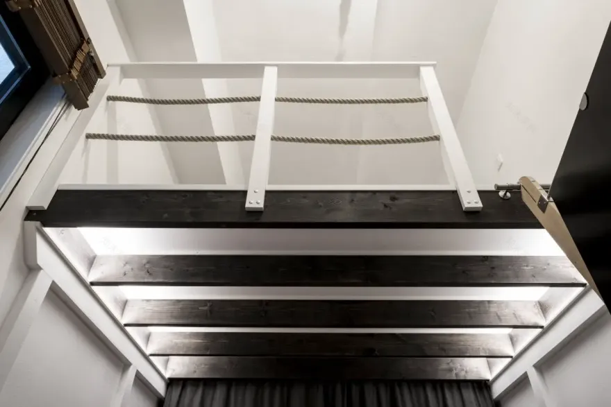 瑞典工业风公寓 | 湖畔旧厂房的华丽转身-14