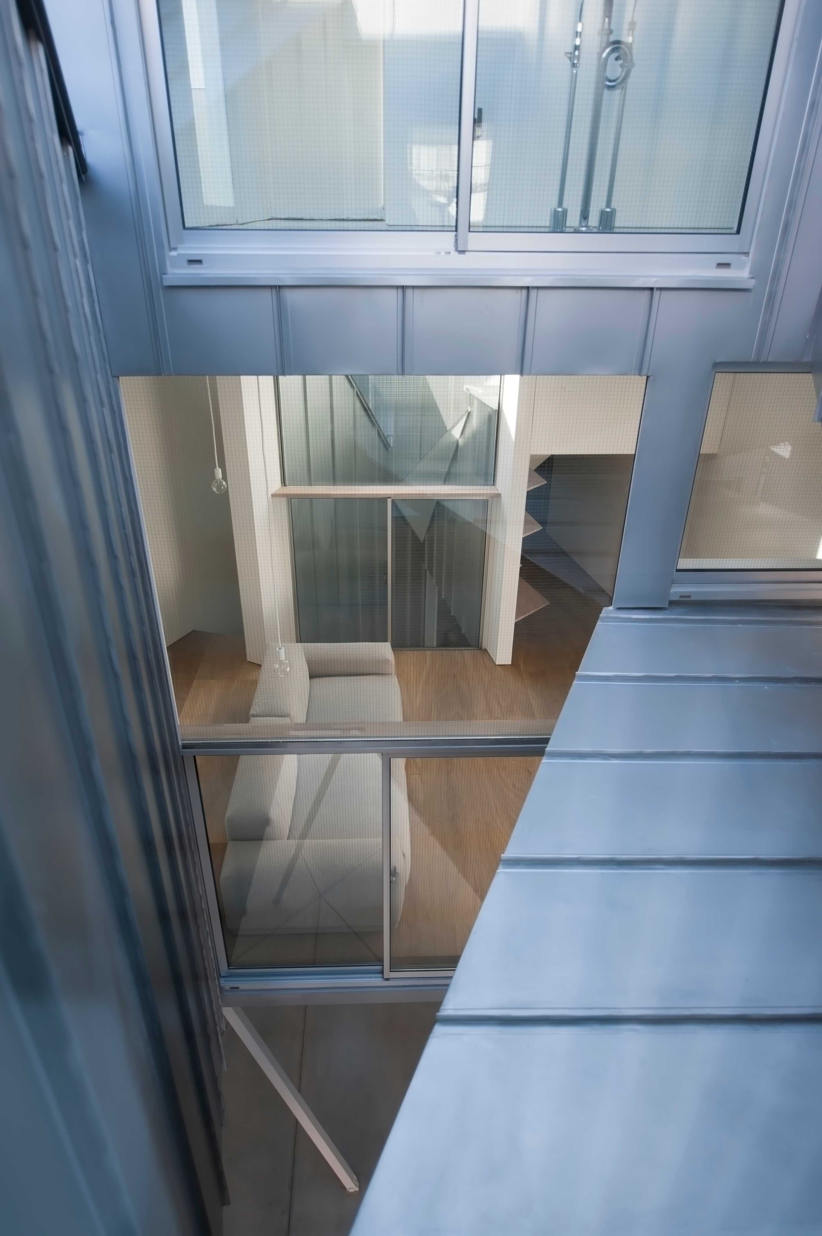 空中舞动的住宅 | 大阪市中心的三维居住空间-32